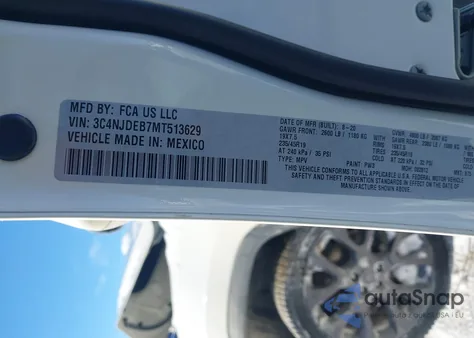 2021 Jeep Compass 80Th Anniversary 4X4 z USA, uszkodzony, nr VIN 3C4NJDEB7MT513629